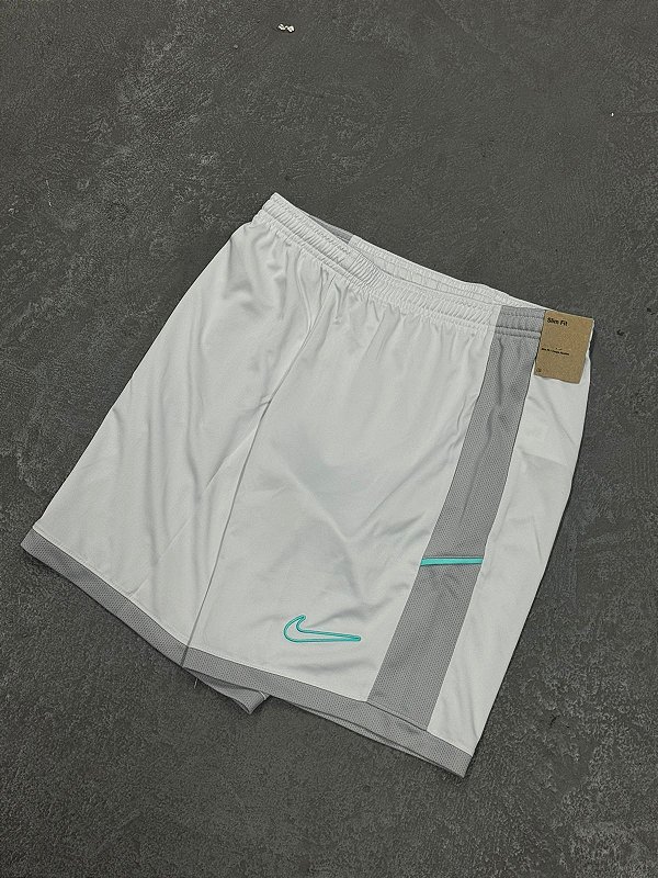 Short Nike Dri-FIT Academy Cinza 2025