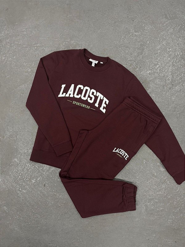 Conjunto Lacoste Letreiro Gola Careca 2025 Vinho