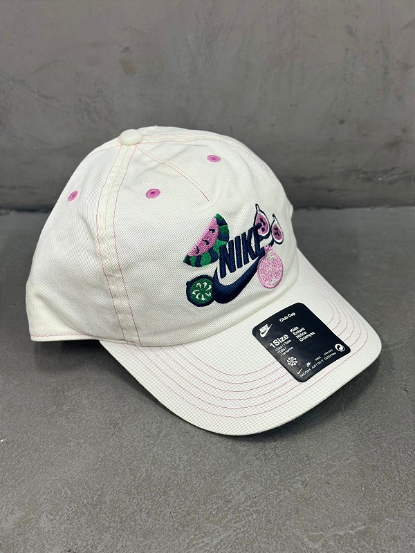 Boné Nike Club Unstructured Hat Juvenil (Branco)