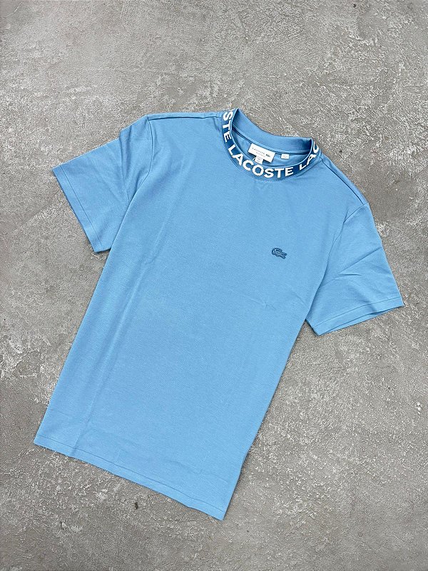 Camiseta Lacoste Piquê Leve com Gola Jacquard (Azul)