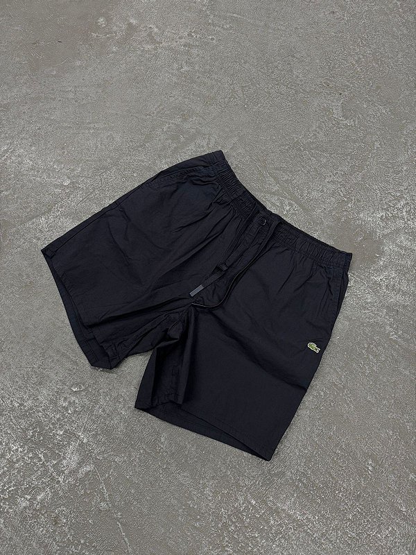 Bermuda Lacoste Relaxed Fit em Gabardine Azul Dark