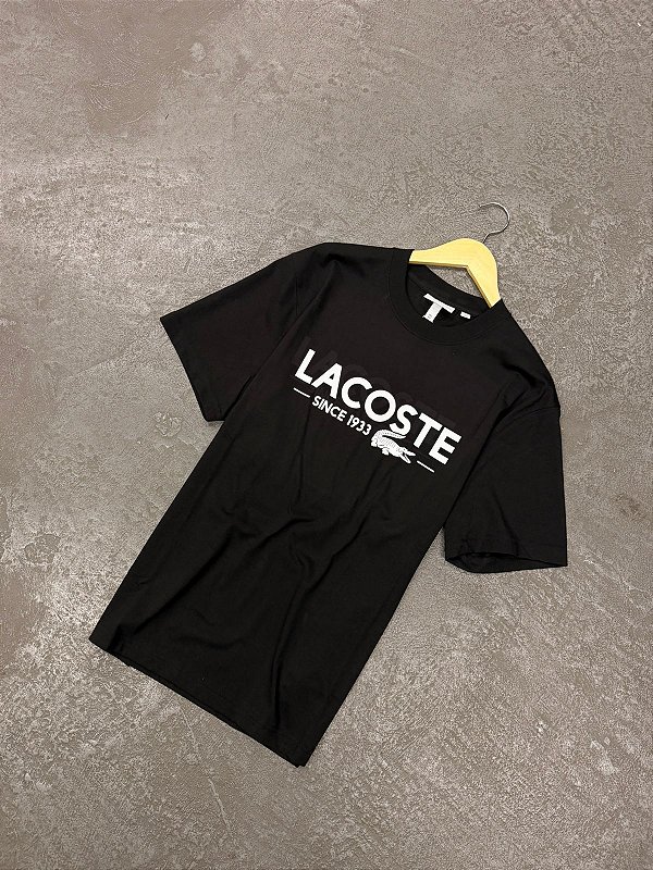 CAMISETA LACOSTE CROC SINCE 1933 PRETA