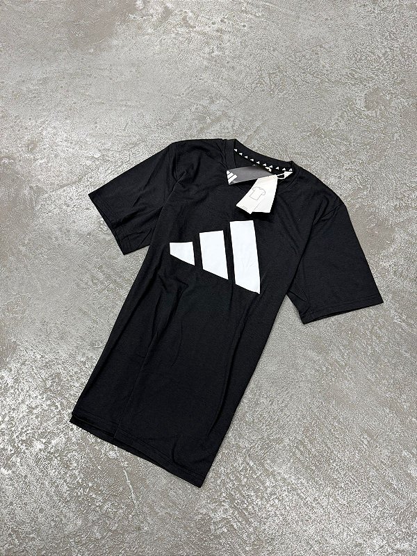 Camiseta Adidas Treino Manga Curta Logo (Preta)
