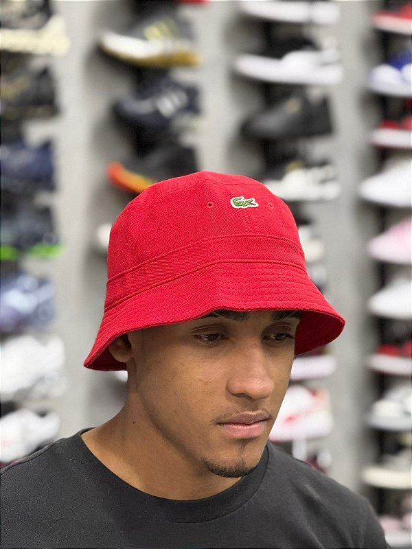 Bucket  Lacoste em Piqué Vermelho