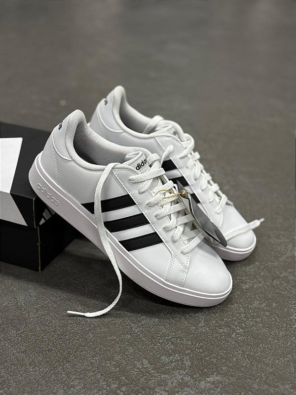 TÊNIS ADIDAS GRAND COURT 2.0 (BRANCO / PRETO)