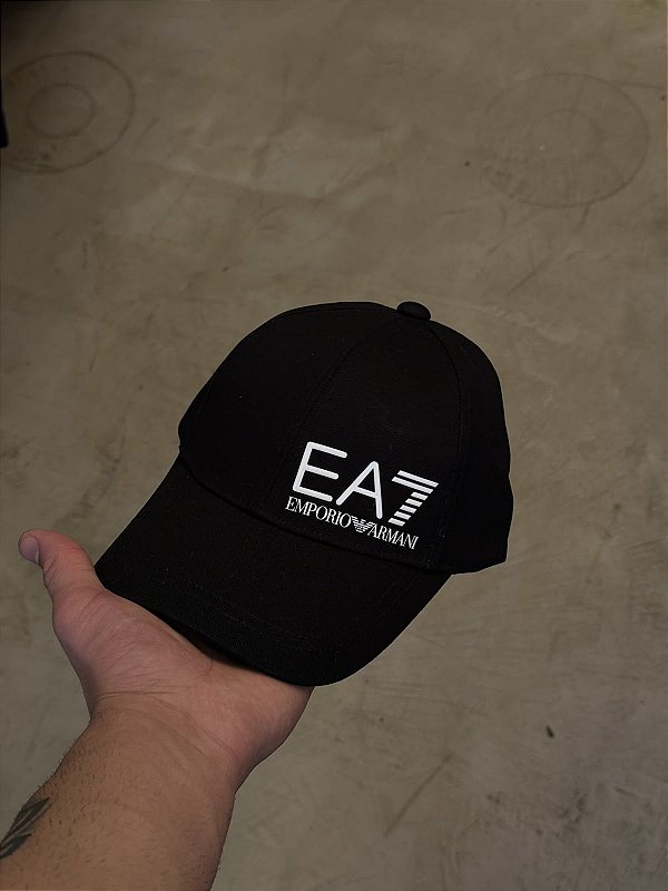 Boné EA7 Empório Armani Preto Letreiro