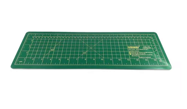 Base De Corte Verde Tamanho 15x45 Para Patchwork Scrapbook