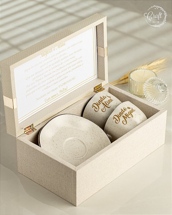 Caixa convite para padrinhos - Xícaras personalizadas