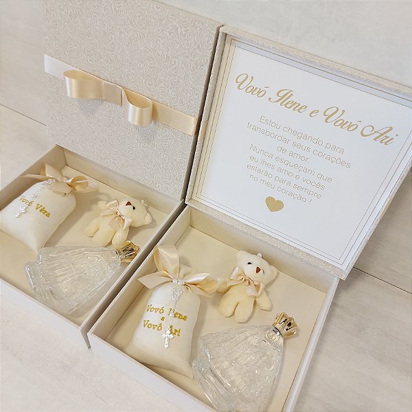 Caixa revelação de gravidez – N. S. Aparecida, chaveiro ursinho e sachê