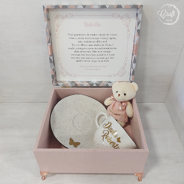Caixa convite para padrinhos - Xícara personalizada e chaveiro ursinho