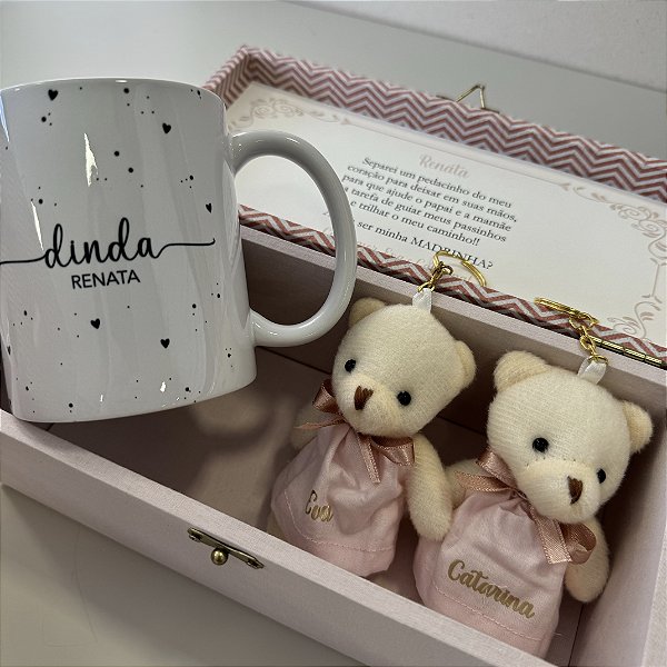 Caixa convite para padrinhos – Caneca personalizada e chaveiros ursinho