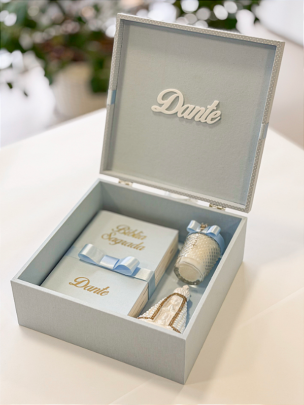 Caixa presente para afiliado - Bíblia, vela aromática e N.S. Aparecida