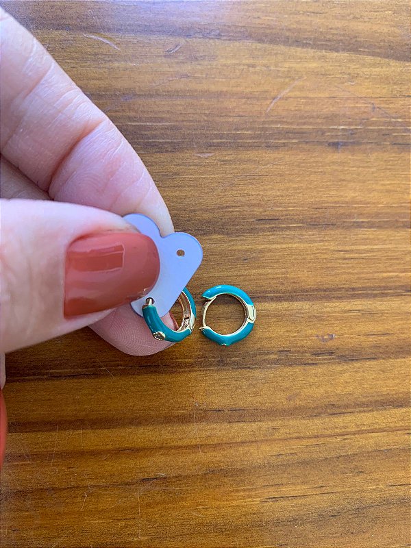 Argola mini verde