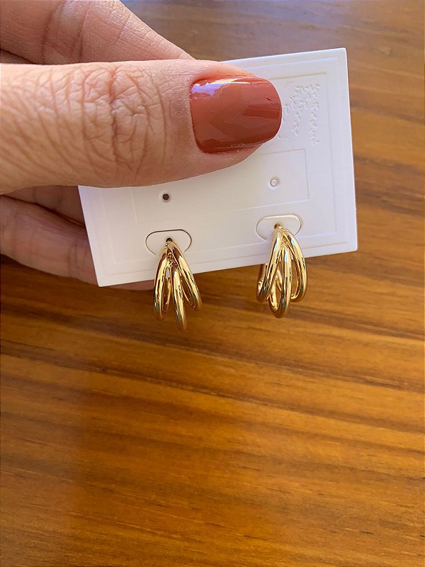 Brinco dourado 3 argolas P