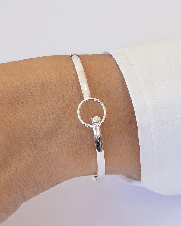 Pulseira Bracelete Circulo Vazado na Prata