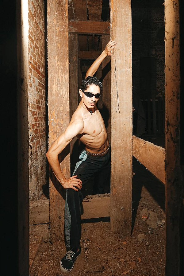 CALÇA ALFAIATARIA X DENIM