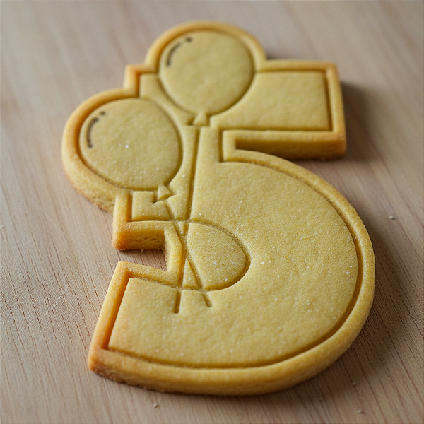 Cortador e Marcador para Biscoito, Pasta Americana, Bolacha, Massa | Números | Número 5 com balões