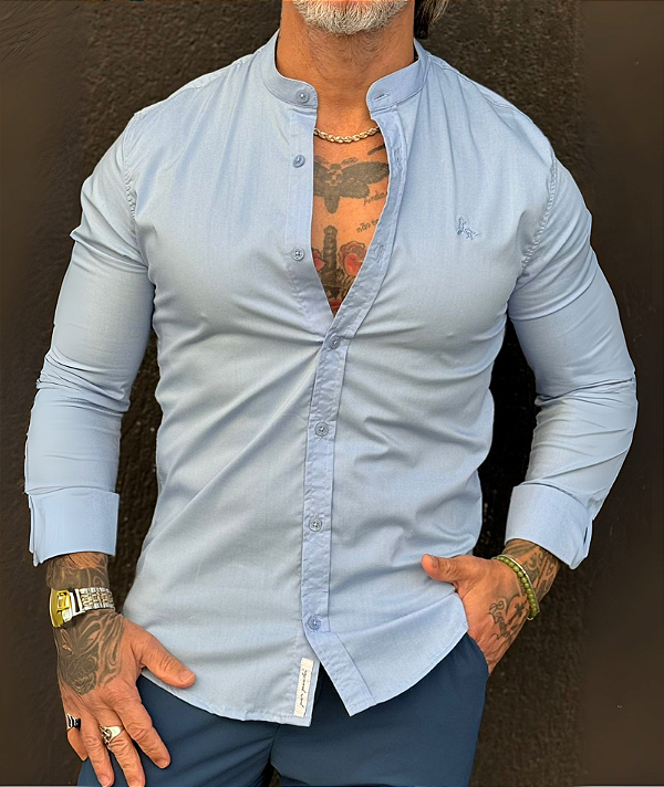 Camisa Slim Azul Acetinada Gola Padre
