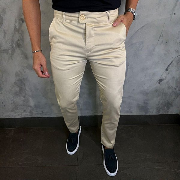 Calça Alfaiataria Sarja Acetinada Slim – Off White