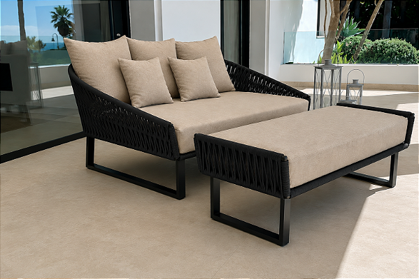 Chaise Doha com Puff