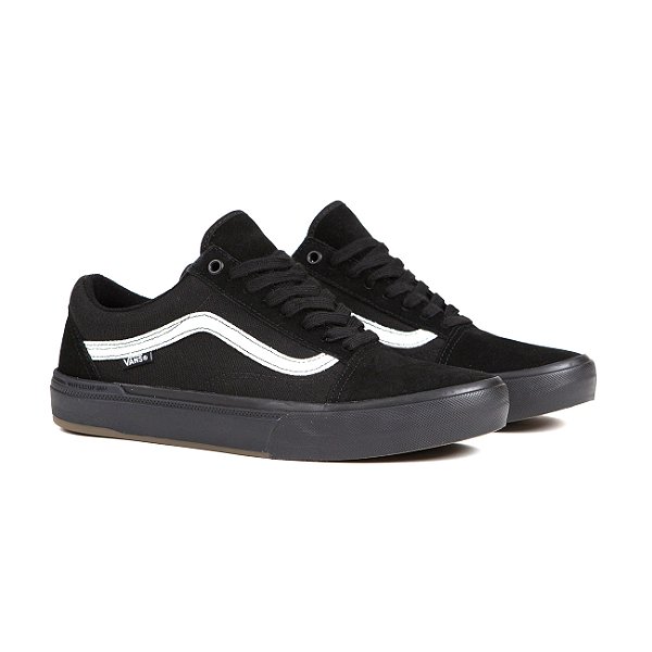 Nike old hot sale skool shoes