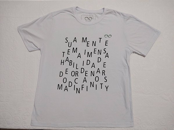 Camiseta Caos - branca