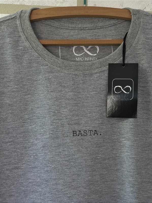 Camiseta Basta - cinza