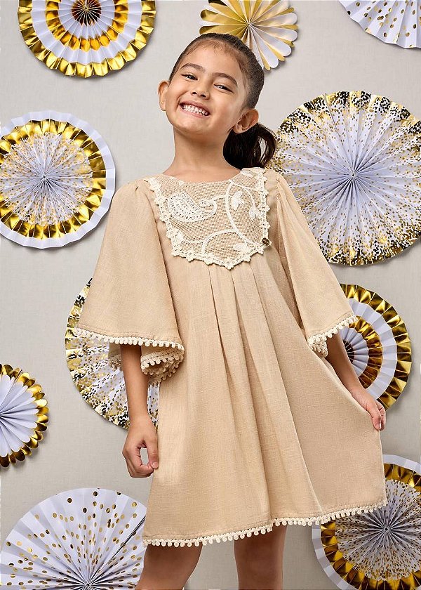 Vestido Celebrações Bege