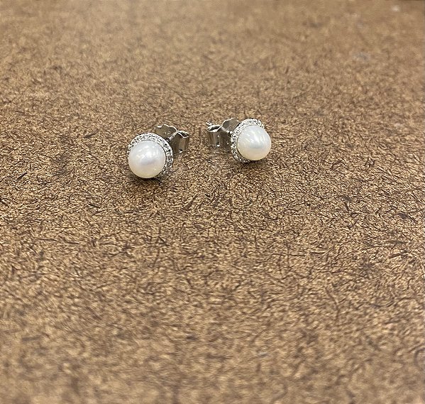 BRINCOS PÉROLAS CLASSICOS