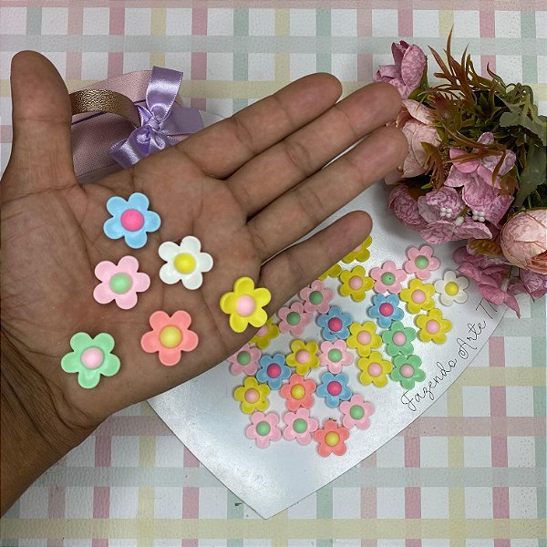 Aplique de flor 20 mm