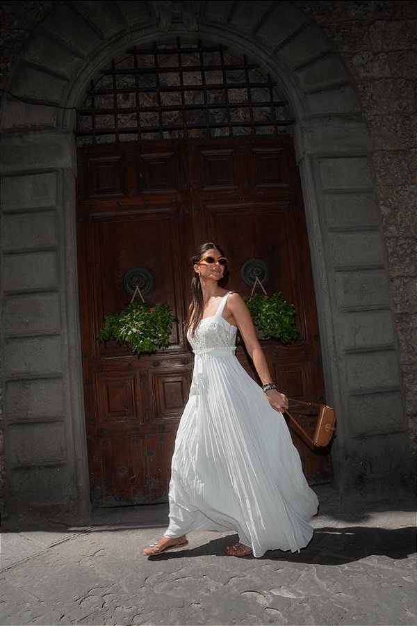 Vestido Longo de Renda Plissado
