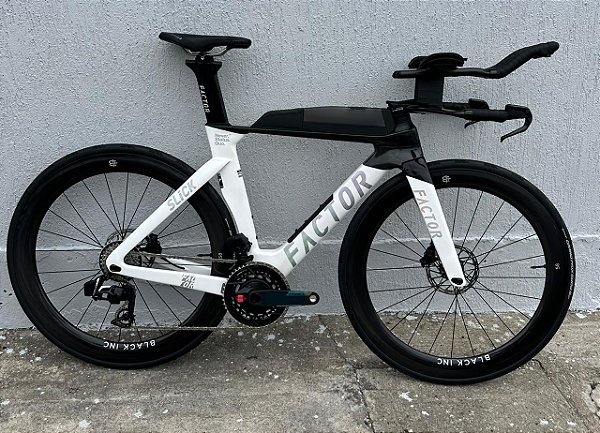 BICICLETA DE TRIATHLON FACTOR SLICK DISC