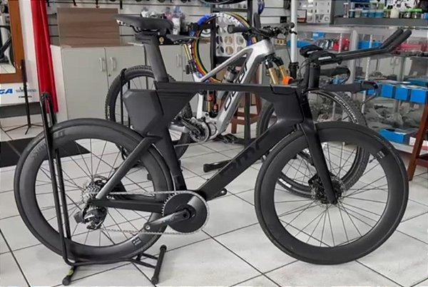 BICICLETA DE TRIATHLON BMC SPEEDMACHINE DISC
