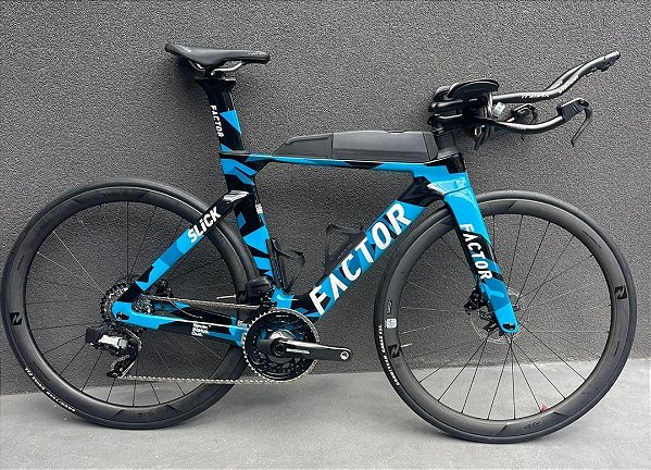 BICICLETA DE TRIATHLON FACTOR SLICK DISC 54