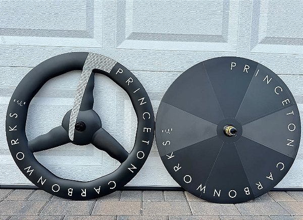 RODA DE CARBONO PRINCETON BLUR V4