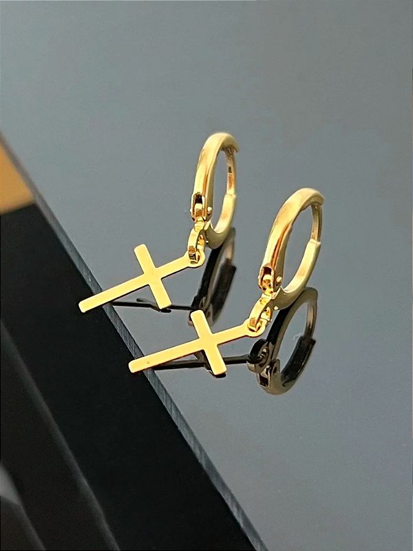 Brinco Argola com Cruz