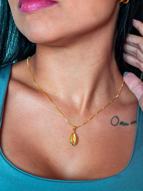 Colar Búzio - banhado a ouro 18k