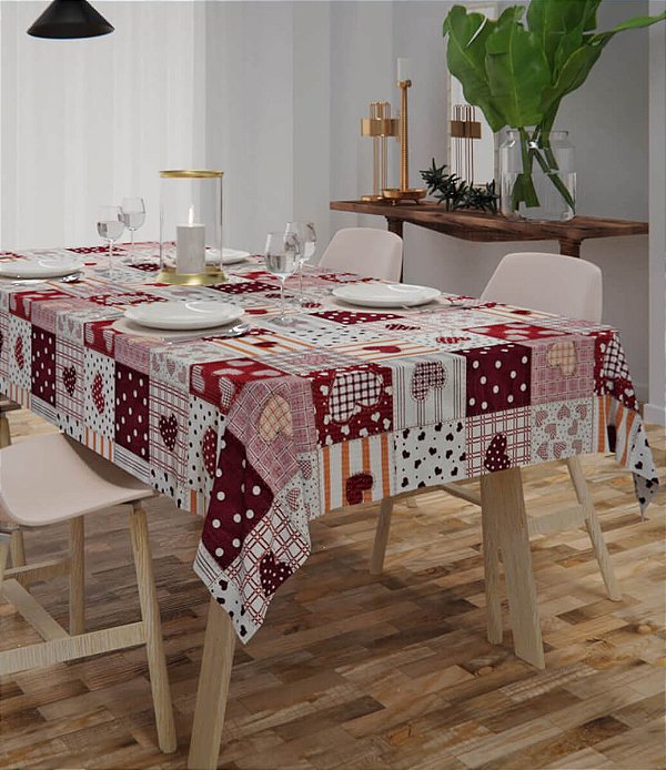 Toalha de Mesa Quadrada Sob Medida Mil Corações Patchwork