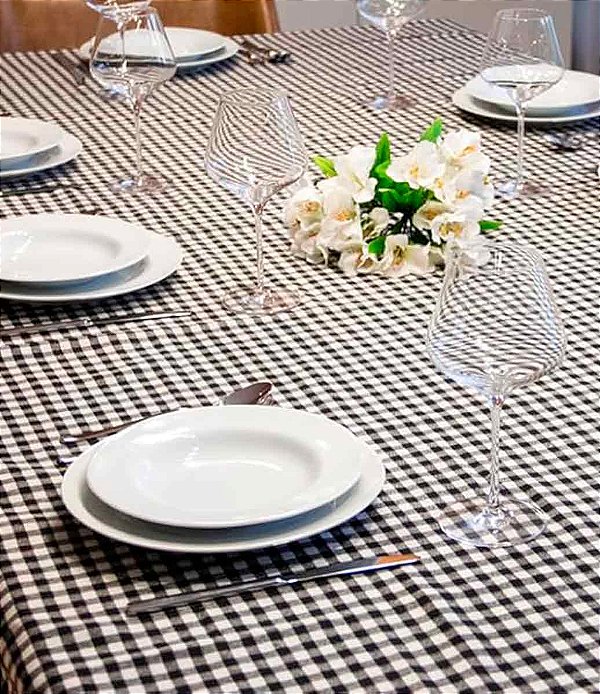 Toalha de Mesa Xadrez Preto e Branco Retangular 8 Lugares