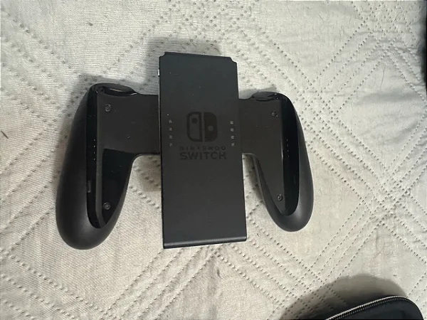 Console Nintendo Switch + Controle Nintendo Original + 6 Jogos