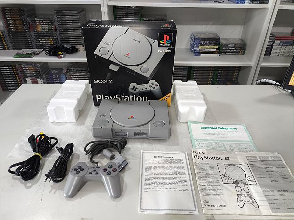 Console Playstation 1 Americano Launch Edition SCPH-1001 - PS1 FAT Serial Batendo Lindo