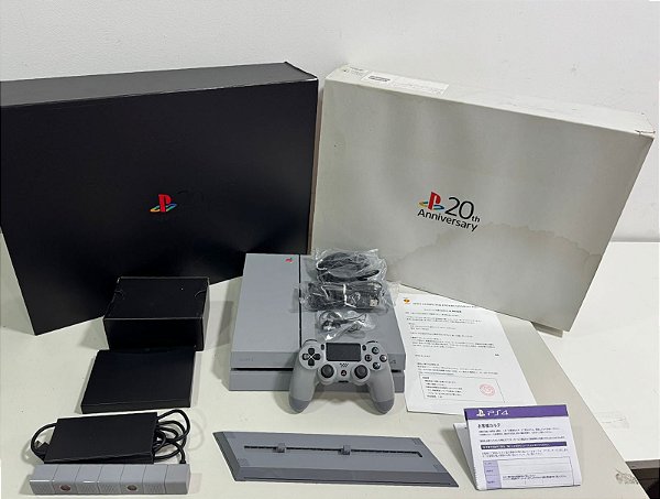 Console Playstation 4 Edição 20 Anos Aniversário Edition - PS4 Fat