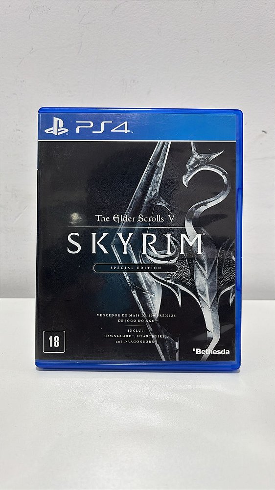 The Elder Scrolls 5 Skyrim Special Edition PS4 Mídia Física (Usado)