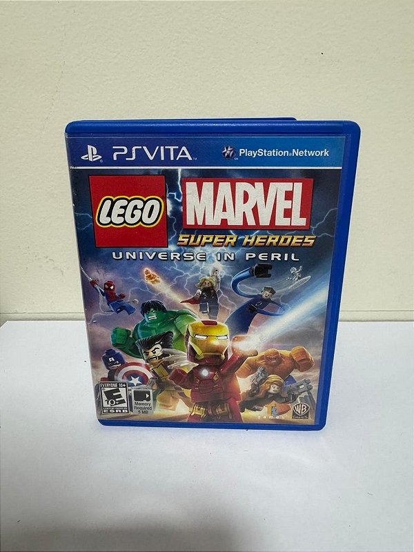 Lego Marvel Super Heroes Universe in Peril PSVita Mídia Física (Usado)