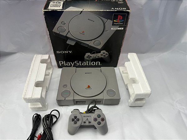Console Playstation 1 Japonês SCPH-3000 - PS1 FAT Serial Batendo