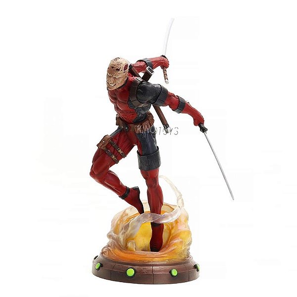 Deadpool Unmasked - Marvel Gallery Statue Diamond Select