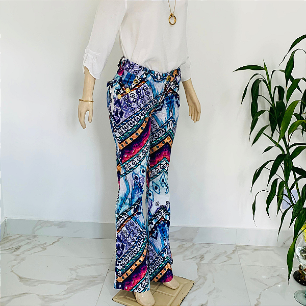 Calça Flare IMAGIVAN, SemiNova. Multicolor Estampa Geométrica