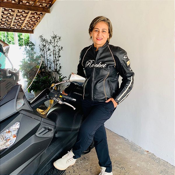 Jaqueta JOE ROCKET, SemiNova. Feita de couro genuíno, projetada especificamente para motociclistas femininas.