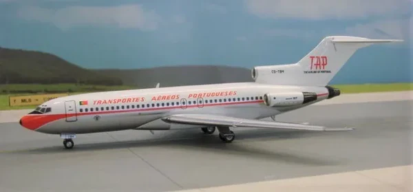 Inflight200 1:200 TAP Boeing 727-100