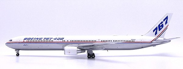 JC Wings 1:200 Boeing 767-400 House Colours (pré-venda)